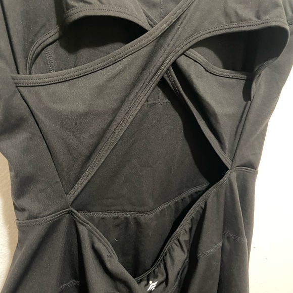 NWT HALARA Softly Zero Eezy Peezy Tennis Dress (w/ pull down shorts!) - Picture 8 of 8